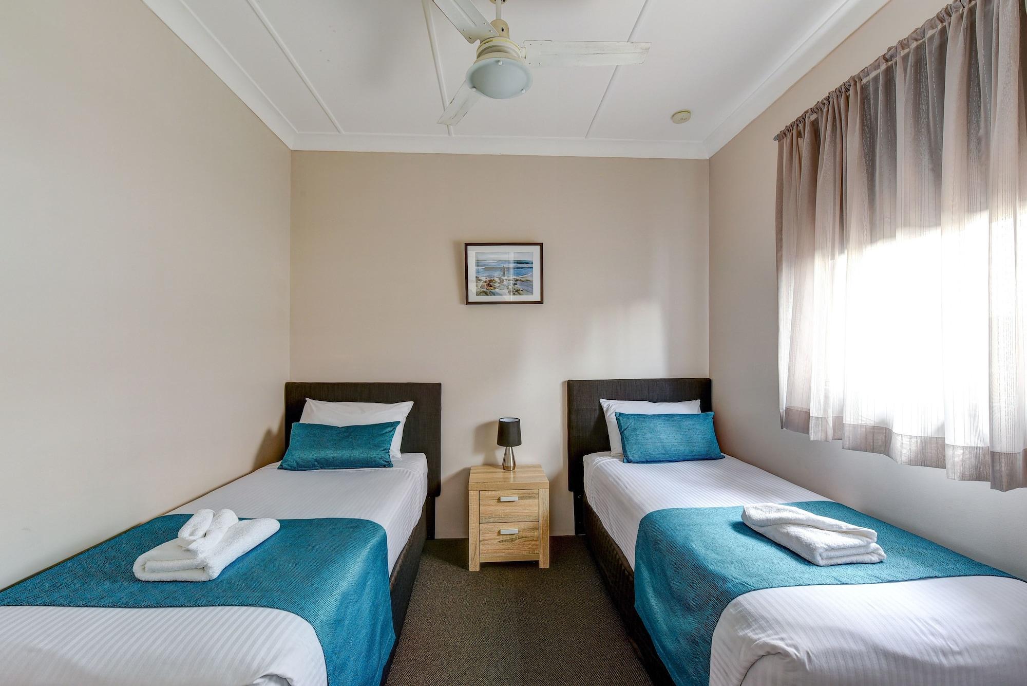 Port Macquarie Motel Экстерьер фото