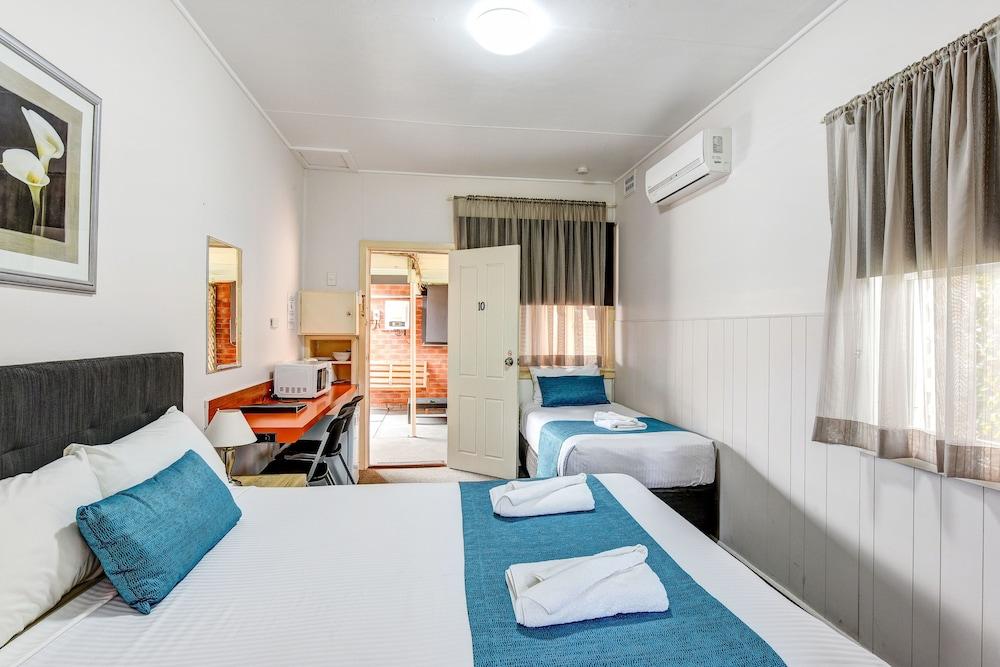 Port Macquarie Motel Экстерьер фото