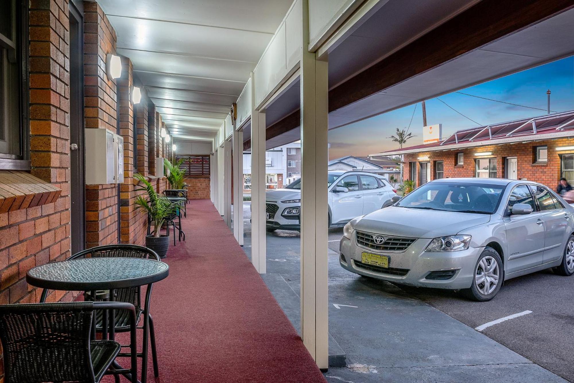 Port Macquarie Motel Экстерьер фото