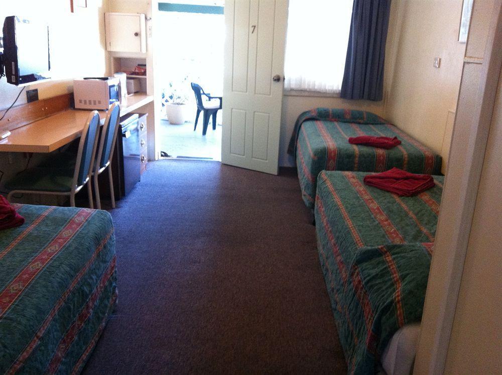 Port Macquarie Motel Экстерьер фото